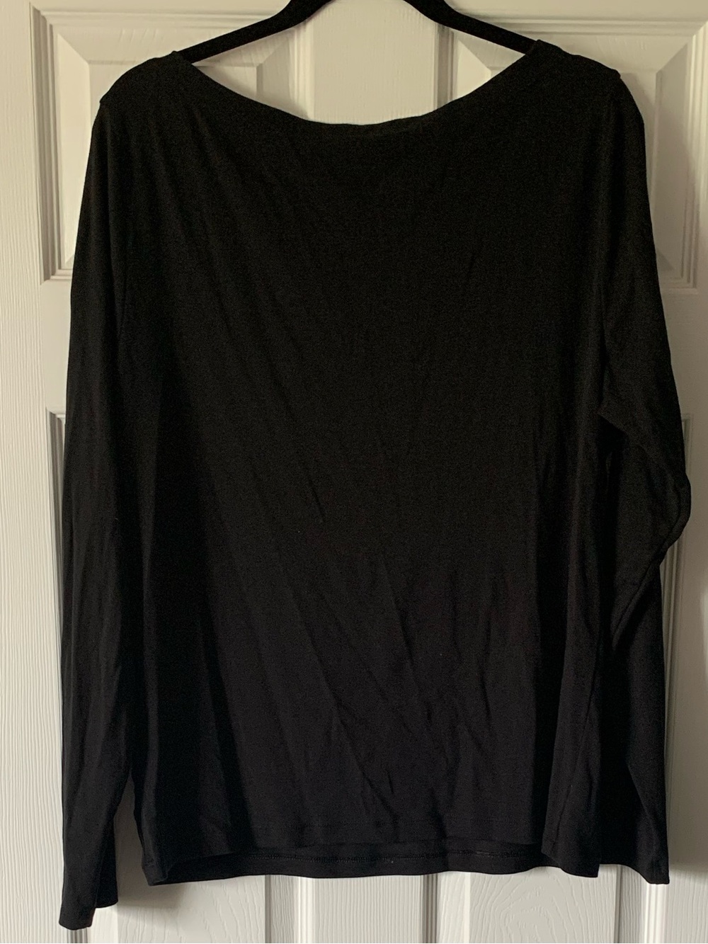 GAP Black Long-Sleeve Boatneck Top - Picture 4 of 4